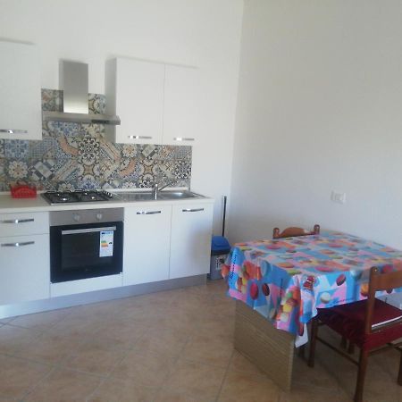 Callipigia Marsala Buitenkant foto