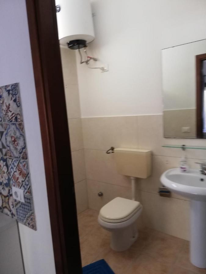 Callipigia Marsala Buitenkant foto